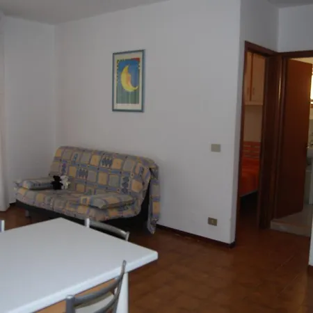 Beachside Flat With Large Balcony - Beahost * Bibione